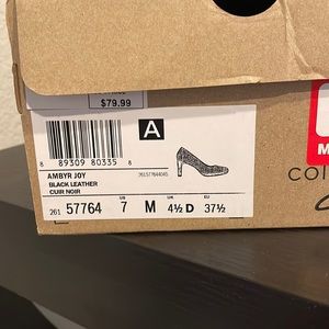 Clarks shoes, like new!